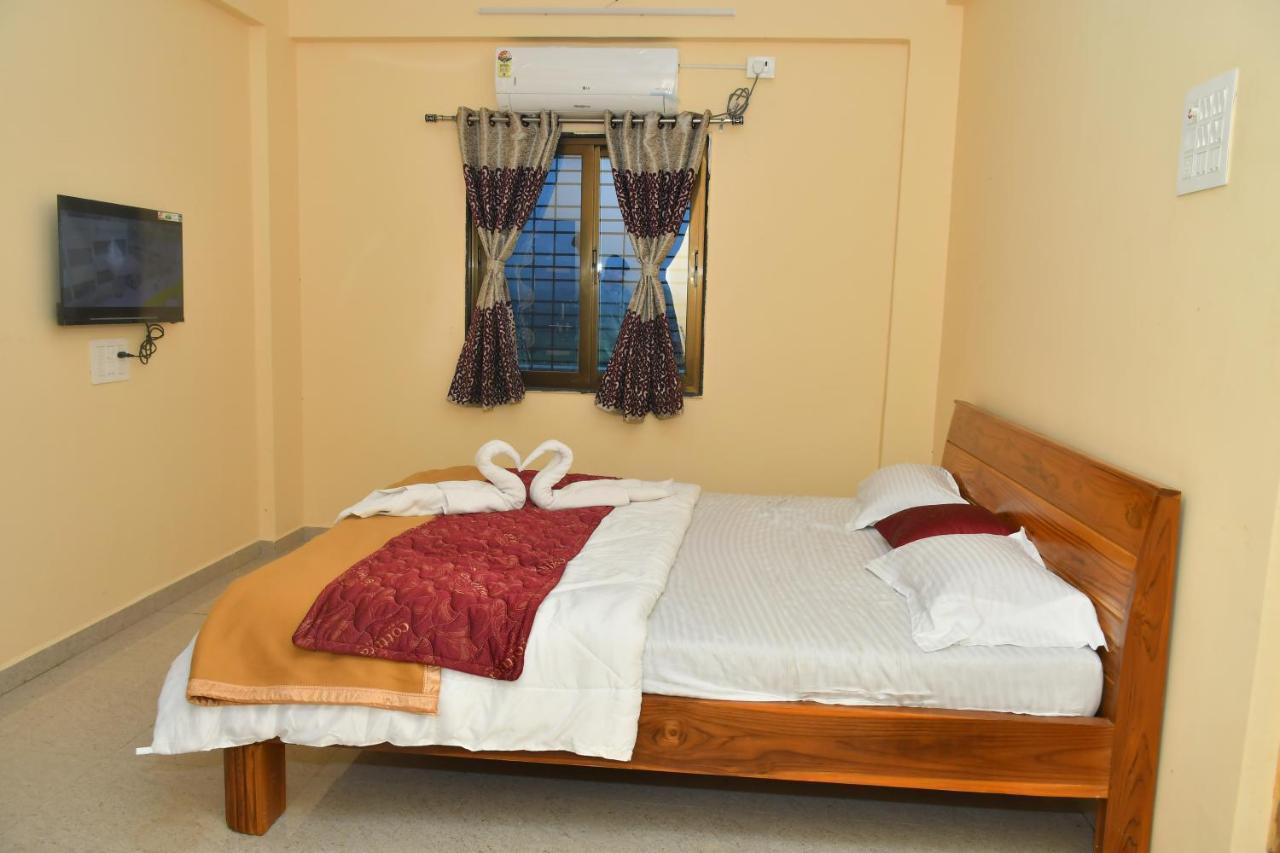 Hotel Jay Malhar And Lodging إيغاتبوري المظهر الخارجي الصورة